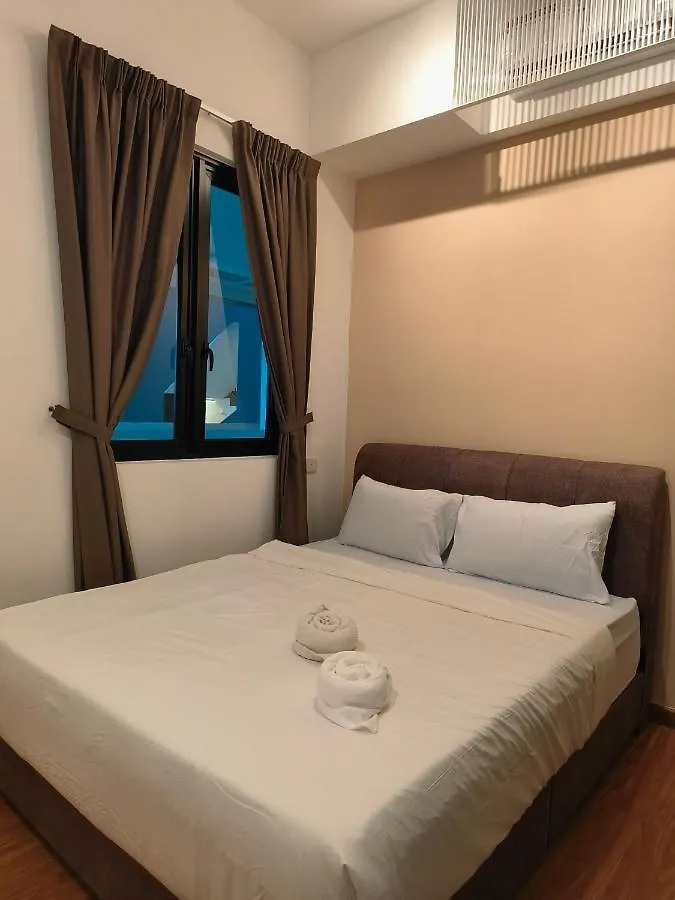 New Georgetown Modern City View 2Br Homestay For 10Pax 无敌美景两房民宿 Beacon Executive Suite アパート